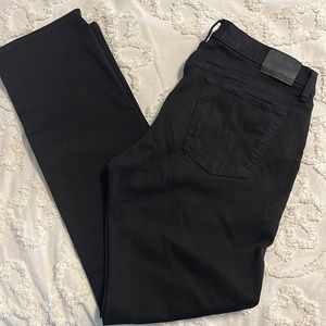 Lucky brand “sweet straight”black jeans size 10/30